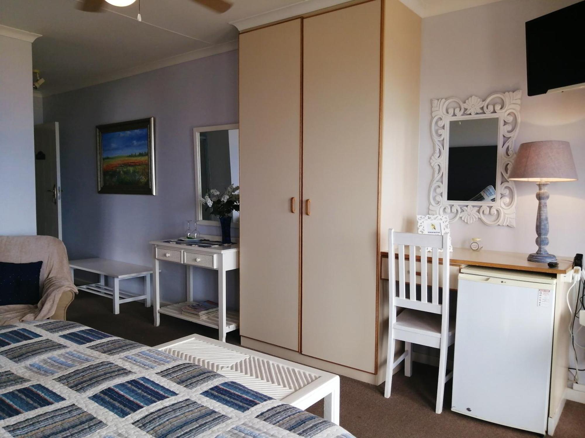 Amzee Bokmakierie Guest House Dana Bay Zimmer foto