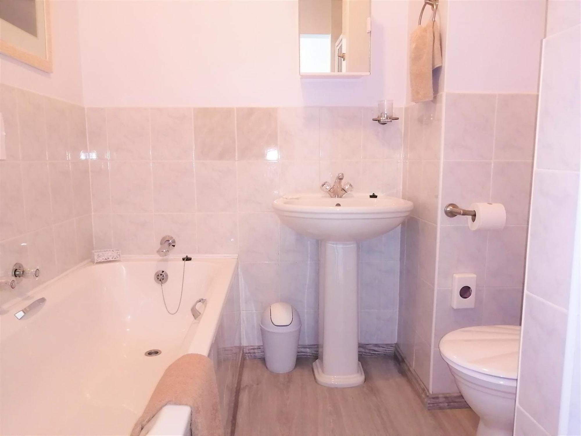 Amzee Bokmakierie Guest House Dana Bay Zimmer foto