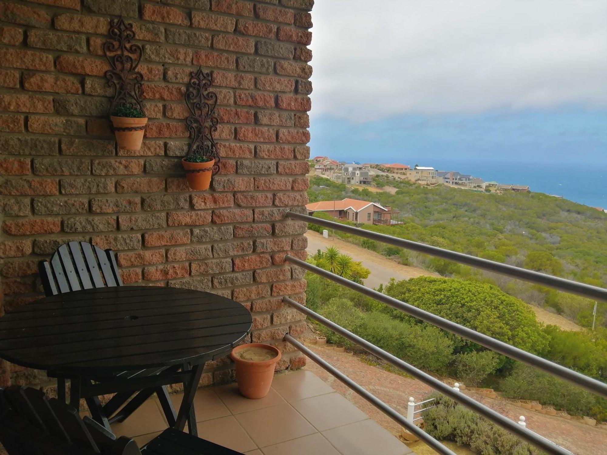 Amzee Bokmakierie Guest House Dana Bay Zimmer foto